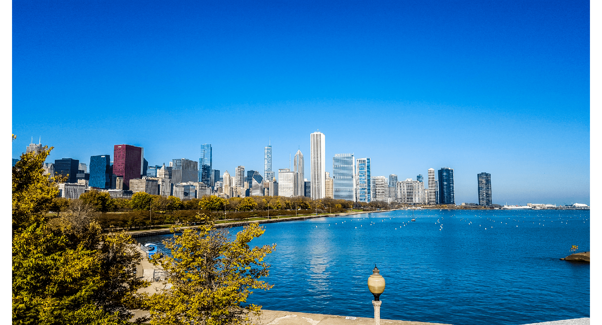 Chicago City from Chicago aquarium